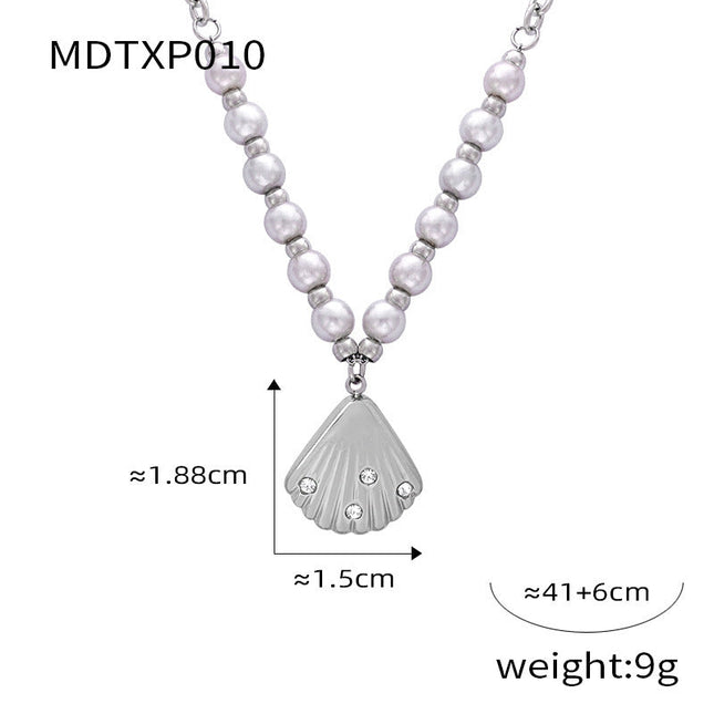 Cupcake Necklace