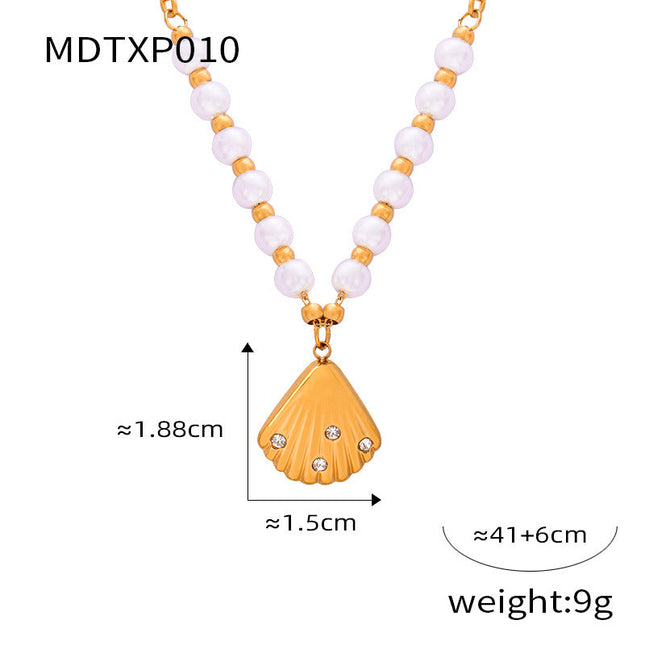 Cupcake Necklace