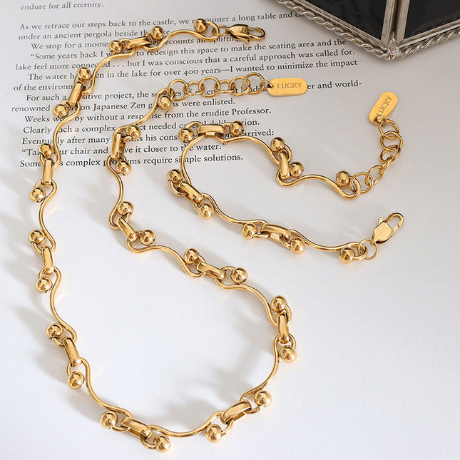 Cupcake Necklace