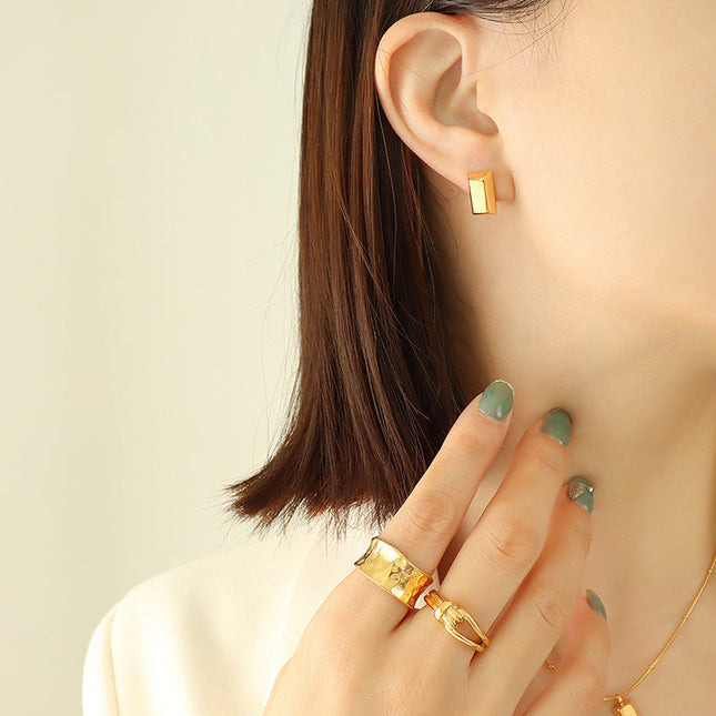 Daydry Necklace