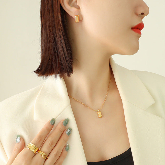 Daydry Necklace