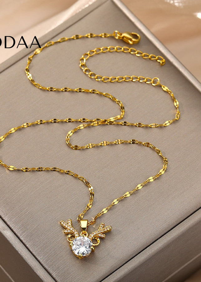 Debut Pendant Necklace | Gold Zirconia Stone Chain - Gold - Necklaces