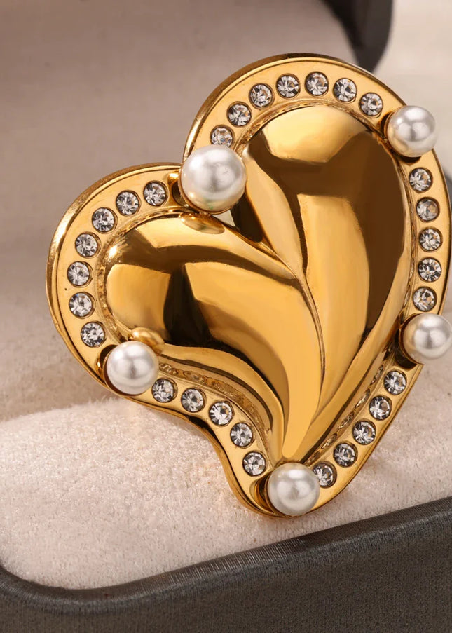Della Ring