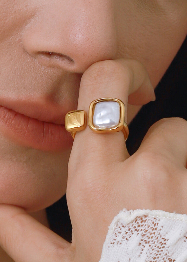 Dende Earrings