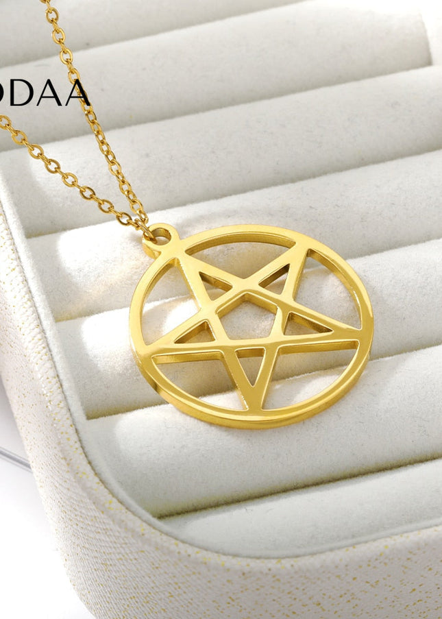 Dessus Pendant Necklace | Gold Satanic Star Chain - Necklaces