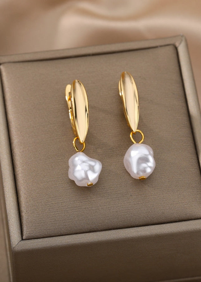 Detente Earrings | Gold Pearl Luxury Drop Earrings - Gold - Earrings