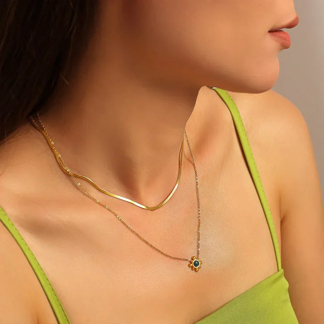 Dewy Necklace