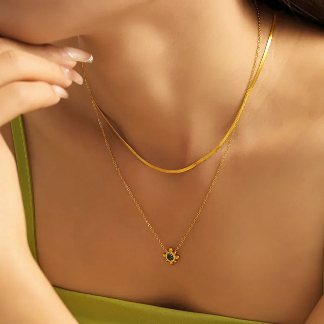 Dewy Necklace