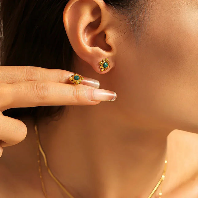 Dewy Necklace