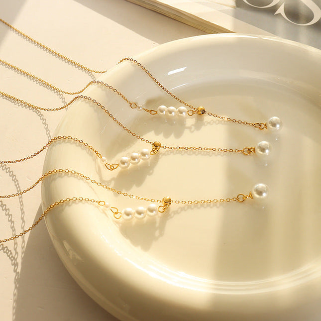 Temperament is versatile, spicy women's accessories, French ins, retro design, imitation pearl necklaces, niche personality jewelry