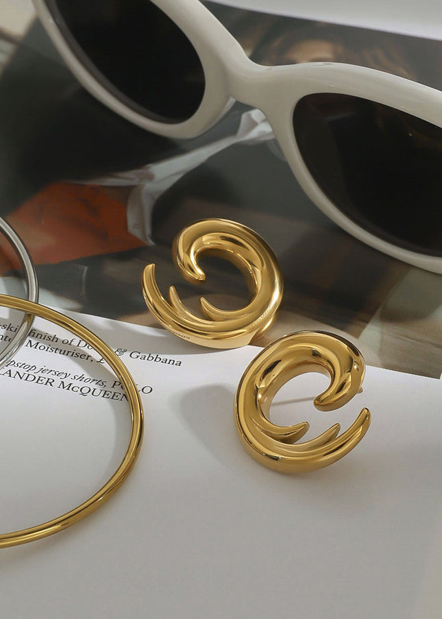 Jieding European and American 18k gold titanium steel earrings do not fade earrings, light luxury high-end earrings, stainless steel jewelry cross-border