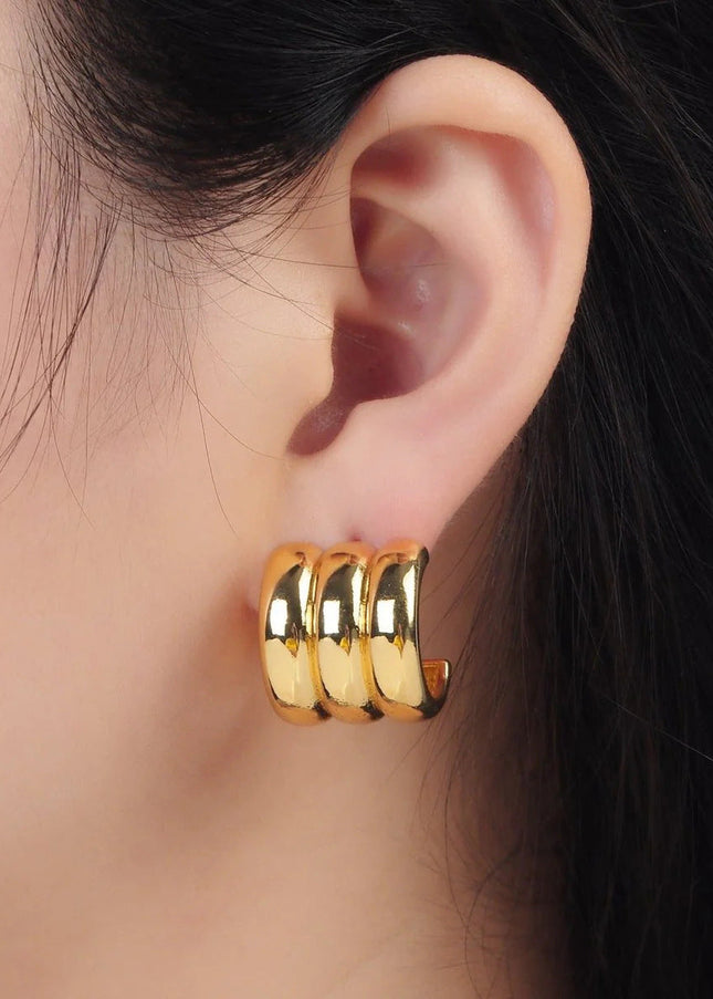 Jieding European and American stainless steel C-shaped earrings high-quality ins stud earrings 18k titanium steel earrings cross-border earrings