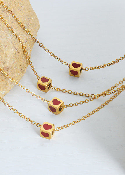 New simple niche design sweet wind cartoon square heart titanium steel pendant necklace fashion and versatile jewelry women