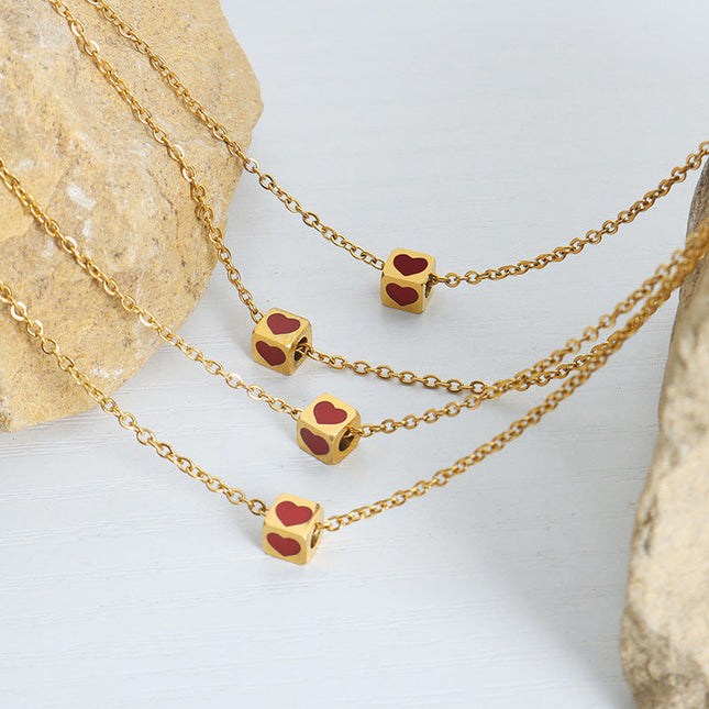 New simple niche design sweet wind cartoon square heart titanium steel pendant necklace fashion and versatile jewelry women