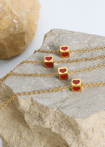 New simple niche design sweet wind cartoon square heart titanium steel pendant necklace fashion and versatile jewelry women