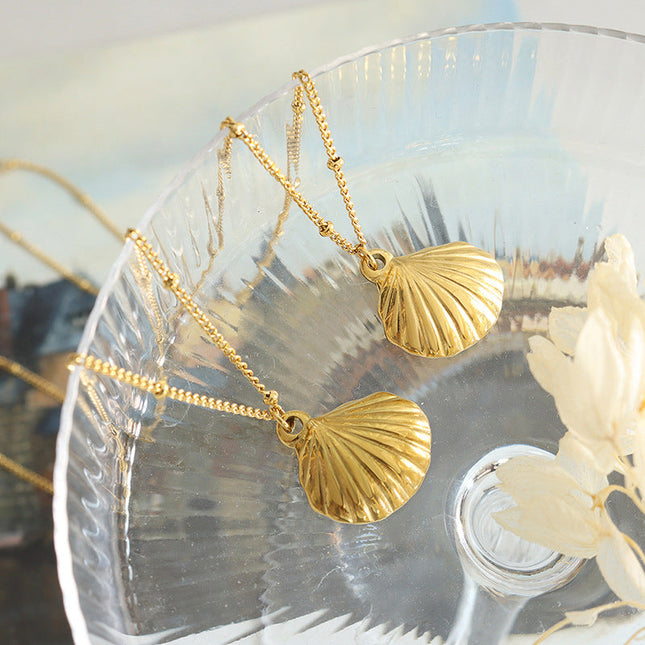 Korean ins, fashion, commuting, traveling, vacation, style jewelry, scallop pendant, necklace, gold-plated and non-fading P948