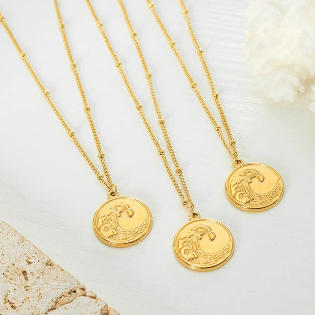 Niche design cold ins trend titanium steel plated 18K gold clavicle chain coin embossed wave pattern pendant necklace