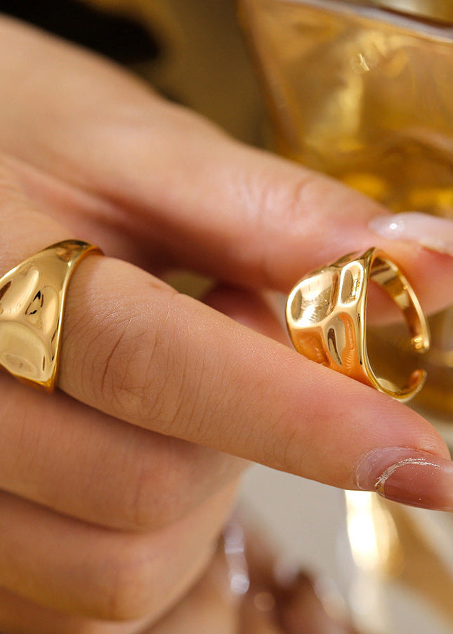 Mystery jewelry, European and American fashion curved open rings, ins, cold wind copper water plated 18K gold, concave and convex texture ring