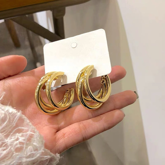 SOUVOIR 14K Gold Plated Earrings Fine Earrings | Gold Multiple Rings Hoop Earrings