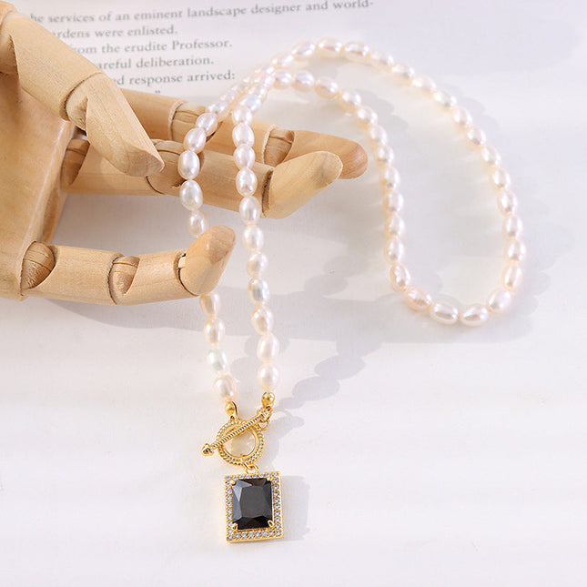Natural freshwater pearls do not fade luster necklace heavy industry black zircon pendant OT clasp clavicle chain gold-plated jewelry