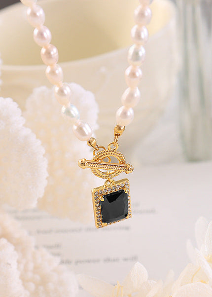 Natural freshwater pearls do not fade luster necklace heavy industry black zircon pendant OT clasp clavicle chain gold-plated jewelry