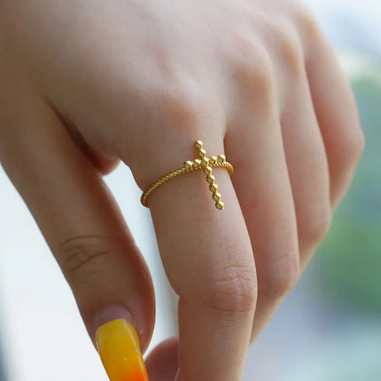 Gemma Ring