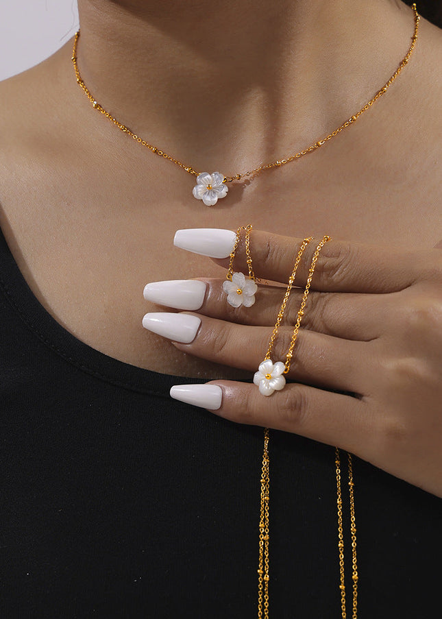 chic style fashion personality elegant temperament cold wind necklace white sea shell flower pendant clip bead chain titanium steel jewelry