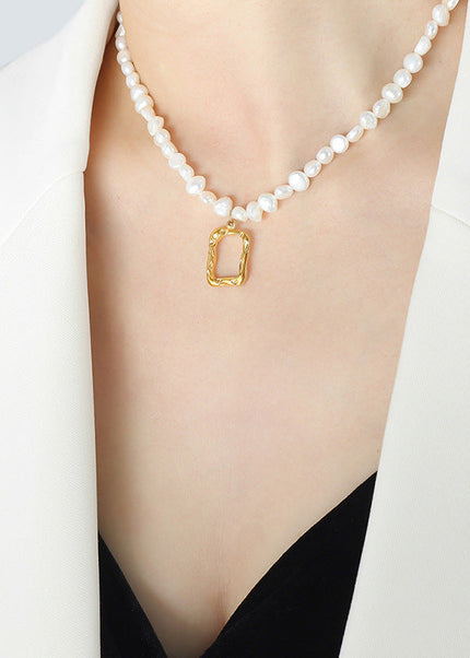 Glossy Necklace