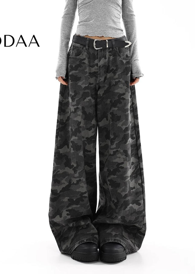 Green Loose Fit Camouflage Cargo Jeans - S / Camouflage - Women’s Jeans