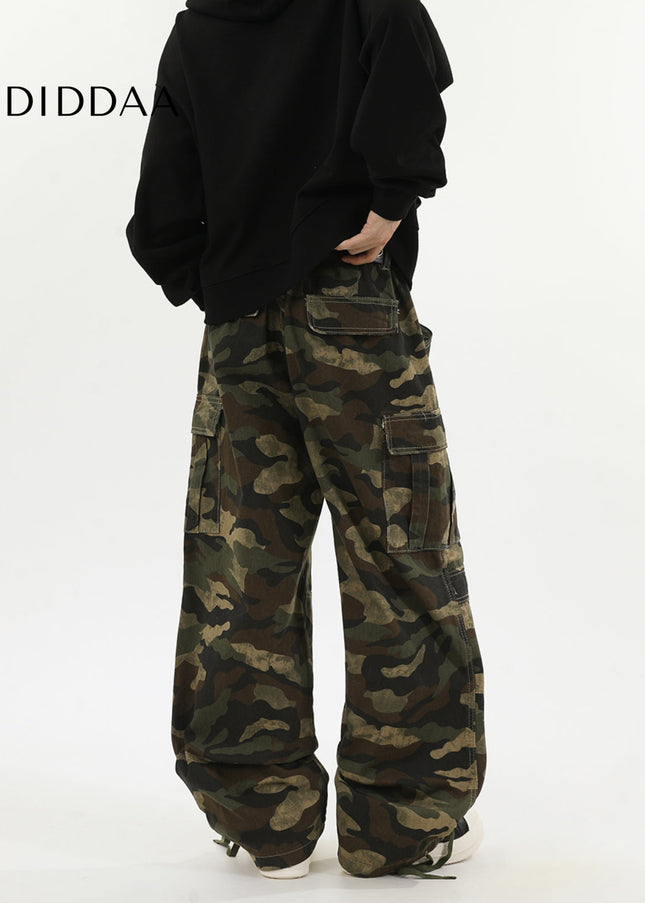 Green Loose Fit Camouflage Straight Leg Jeans - Men’s Jeans