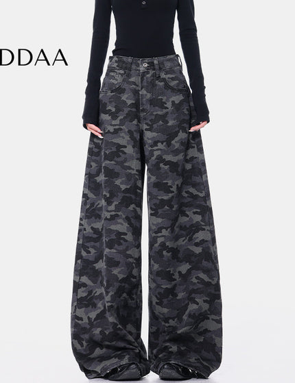 Green Loose Fit Camouflage Straight Leg Jeans - S / Camouflage - Women’s Jeans