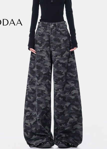 Green Loose Fit Camouflage Straight Leg Jeans - S / Camouflage - Women’s Jeans