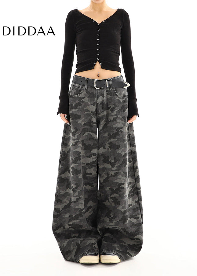 Green Retro Camouflage Cargo Wide Leg Jeans - Women’s Jeans