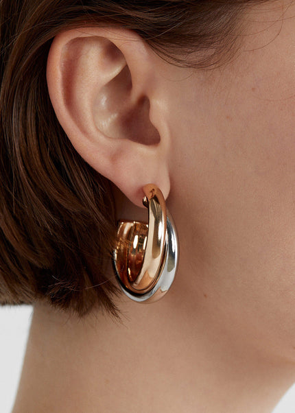 Jieding European and American stainless steel, gold and silver, color-blocked, C-shaped winding studs, high-end personality, temperament earrings, cross-border jewelry