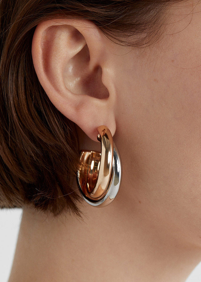 Jieding European and American stainless steel, gold and silver, color-blocked, C-shaped winding studs, high-end personality, temperament earrings, cross-border jewelry