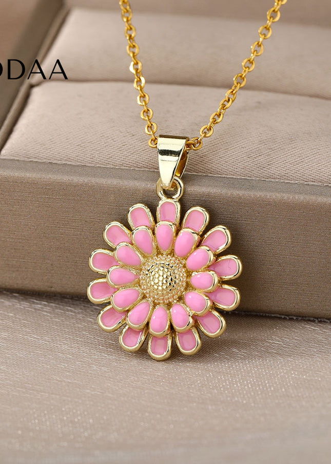 Heure Pendant Necklace | Gold White Sunflower Chain - Necklaces