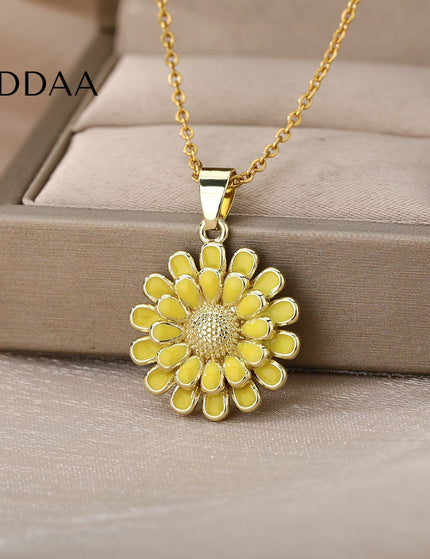 Heure Pendant Necklace | Gold White Sunflower Chain - Yellow - Necklaces