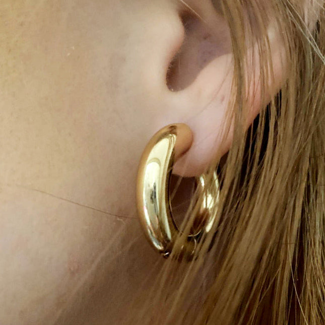 SOUVOIR 14K Gold Plated Earrings Hooped Earrings | Gold Silver Simple Minimal Hoop Earrings