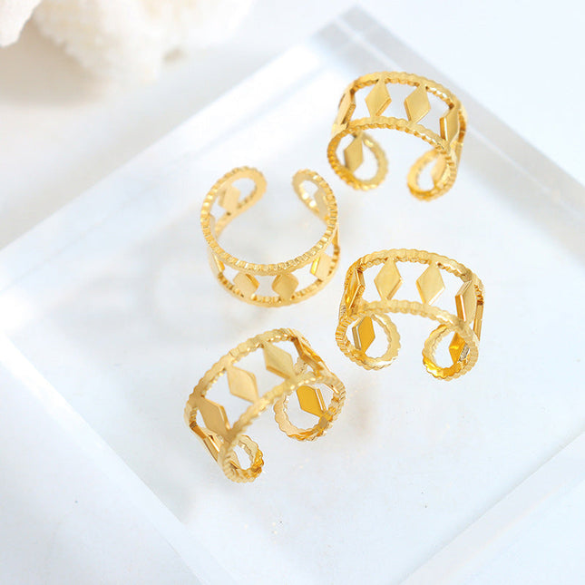 Huggies Ring