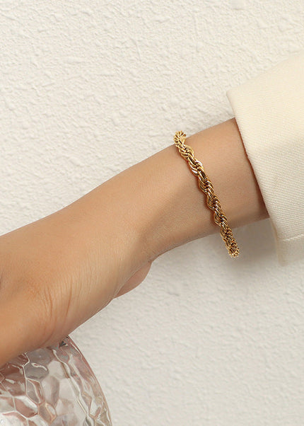 French Heavy Industries special-shaped coarse twist twist bracelet color-retaining titanium steel plated 18K real gold bracelet unpopular jewelry