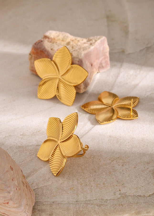 18k gold stainless steel gold flower earrings female imitation Shijia white pearl earrings with petal texture titanium steel ring