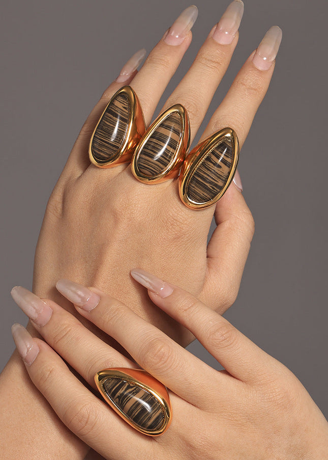 Mi Li natural wood grain stone pear-shaped ring plated 18K real gold Maillard autumn and winter light luxury ring ring ornament in stock