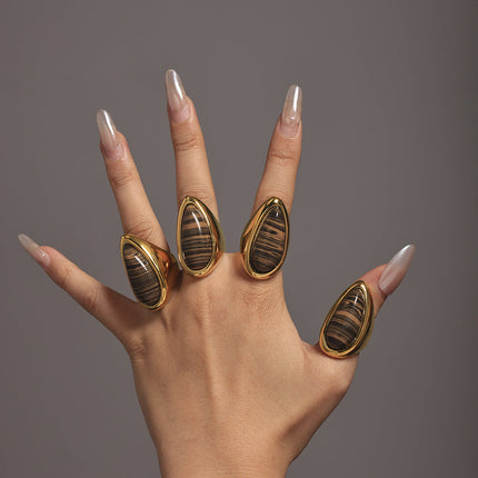 Mi Li natural wood grain stone pear-shaped ring plated 18K real gold Maillard autumn and winter light luxury ring ring ornament in stock