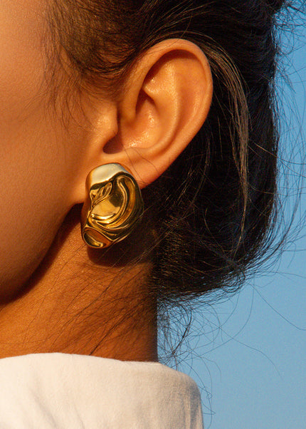 Jieding European and American titanium steel stud earrings, light luxury, high-end earrings, non-fading earrings, stainless steel 18k gold jewelry, cross-border