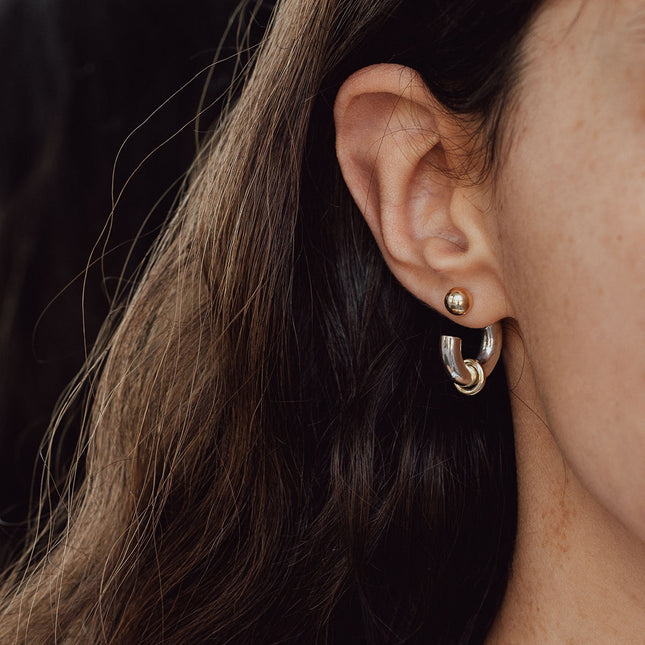 Jieding European and American earrings, stainless steel earrings, high-end jewelry, cross-border 18k gold electroplating, non-fading, double C stud earrings, women