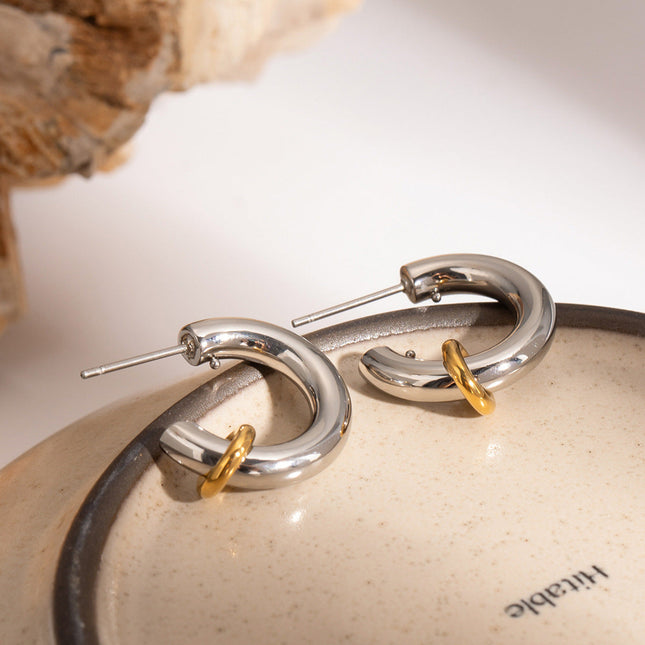 Jieding European and American earrings, stainless steel earrings, high-end jewelry, cross-border 18k gold electroplating, non-fading, double C stud earrings, women