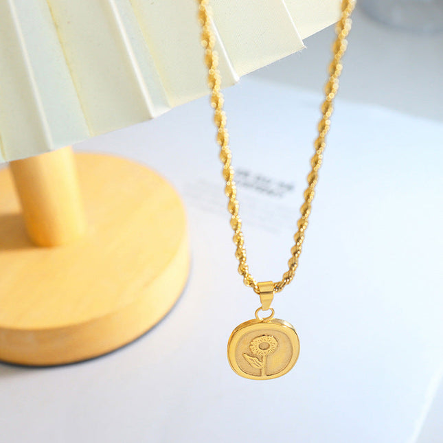Lara Necklace