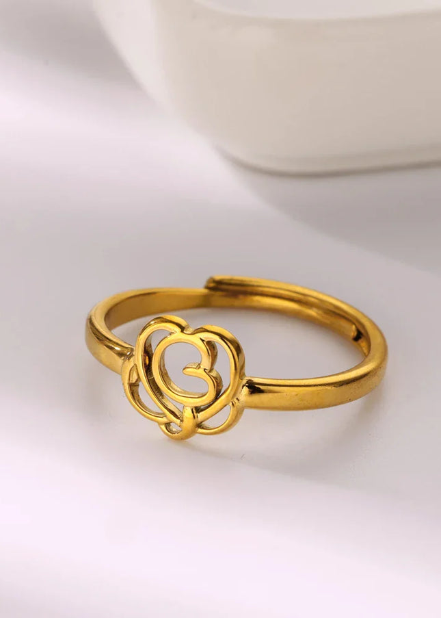 Lara Ring