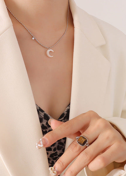 Leda Necklace