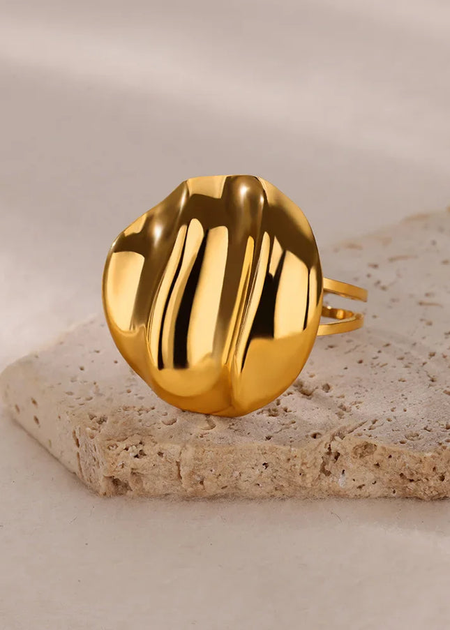 Lilli Ring